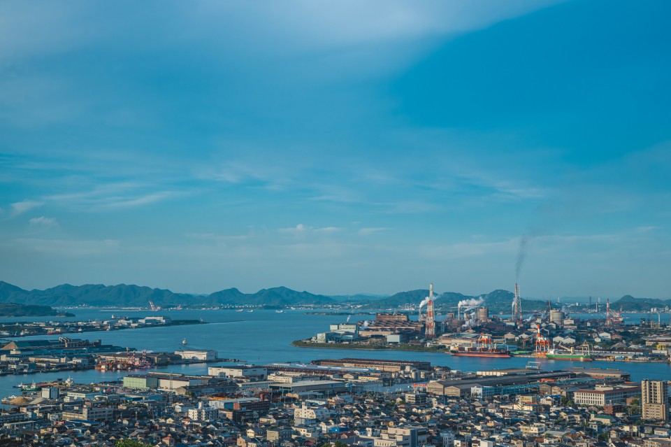 pixta_115236435_M-960x639